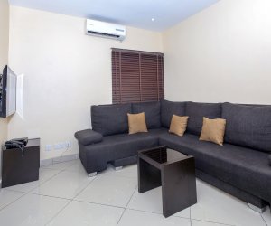 Classics-suite-Living-room2.jpg